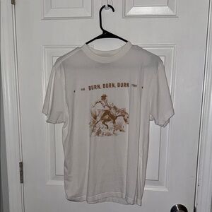 zach bryan burn burn burn tour tee